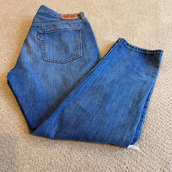 Levi's Jeans 501 CT Crop Taper Boyfriend Button Fly Boho Distress Artsy Size 32 - Picture 9 of 12